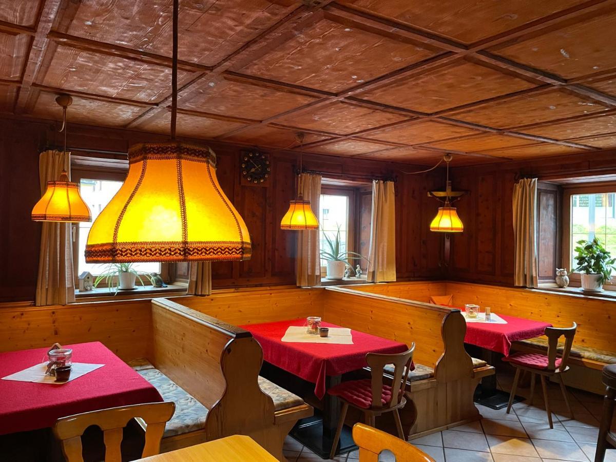 Goldener Adler Bed & Breakfast ชาร์นิทซ์ ภายนอก รูปภาพ