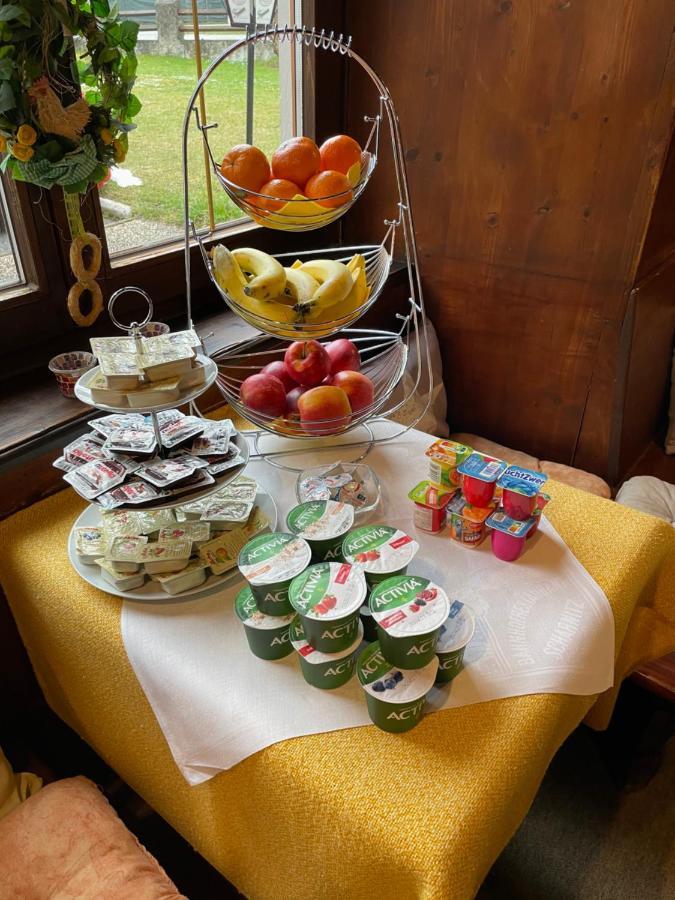 Goldener Adler Bed & Breakfast ชาร์นิทซ์ ภายนอก รูปภาพ