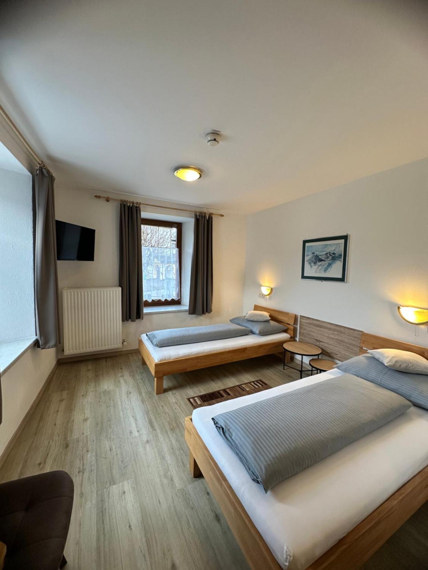 Goldener Adler Bed & Breakfast ชาร์นิทซ์ ภายนอก รูปภาพ
