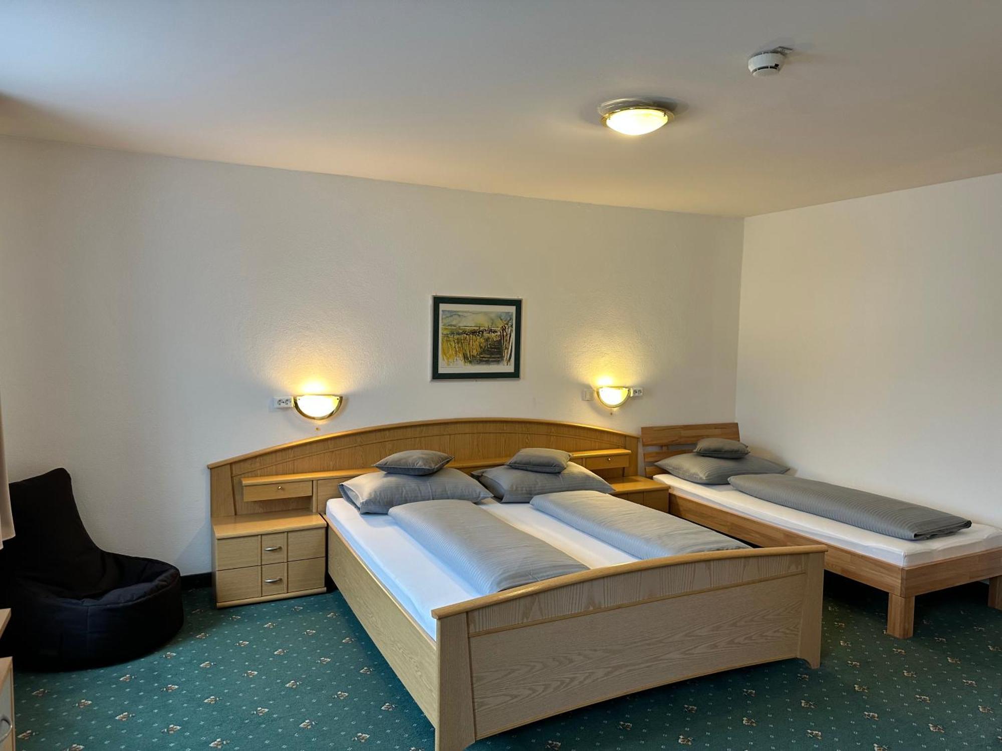 Goldener Adler Bed & Breakfast ชาร์นิทซ์ ภายนอก รูปภาพ